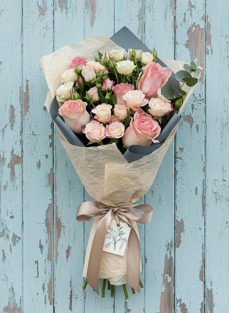 Букет цветов из: Розы в Боргустанской