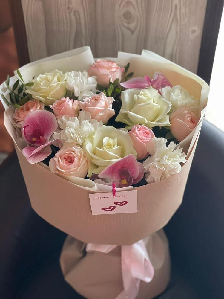 Букет цветов из: Орхидеи, Розы и Гвоздики в Боргустанской