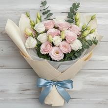 Букет цветов из:  Лизиантусы в Боргустанской