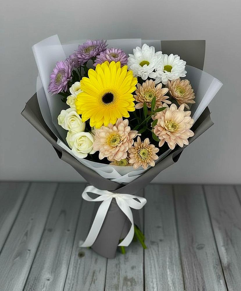 Букет цветов из: Розы, Герберы и Хризантемы в Боргустанской