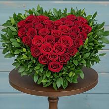 Цветочная композиция из Розы в виде сердца в Боргустанской