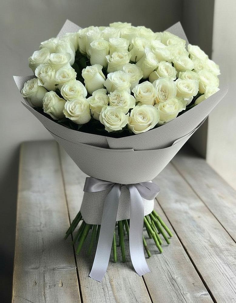 Букет 35 Белых роз в Боргустанской