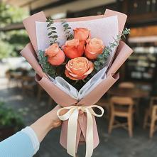 Букет цветов из:  Розы в Боргустанской