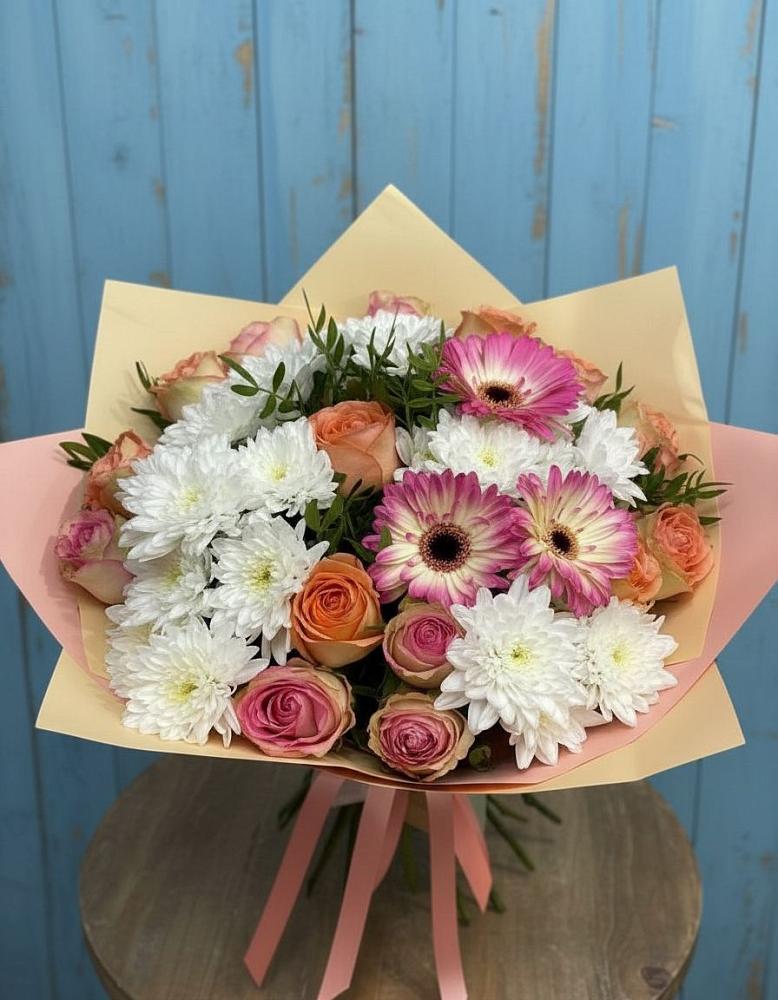Букет цветов из: Розы, Герберы и Хризантемы в Боргустанской