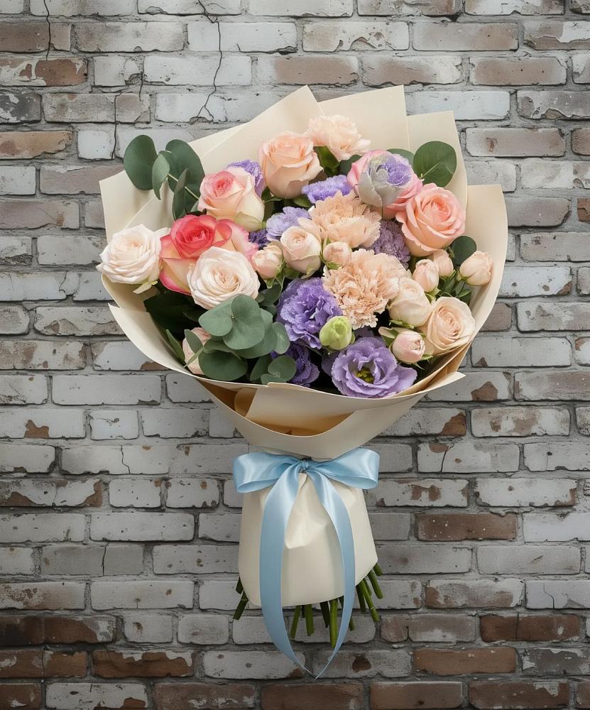 Букет цветов из: Розы, Лизиантусы и Гвоздики в Боргустанской