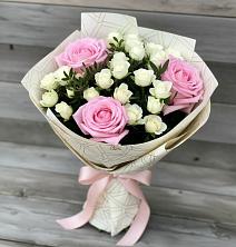 Букет цветов из:  Розы в Боргустанской