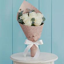 Букет цветов из:  Розы в Боргустанской