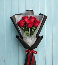 Букет цветов из:  Розы в Боргустанской
