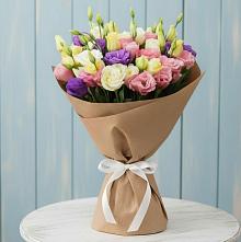 Букет цветов из:  Лизиантусы #REPLACE_PRED# Боргустанской