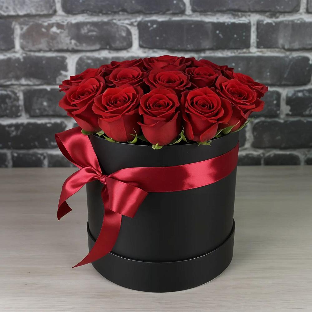 Цветочная композиция из Розы в шляпной коробке в Боргустанской